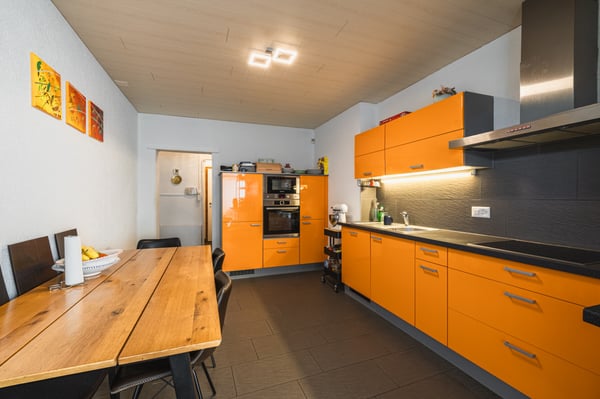 MAISON D'HABITATION AVEC POTENTIEL CONSTRUCTIBLE A CHAVORNAY 9