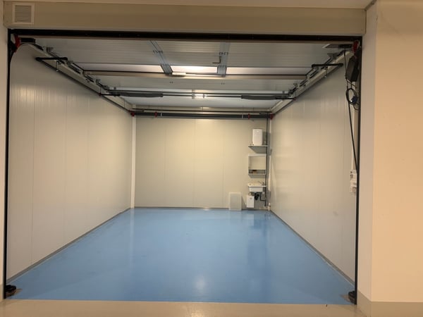 A LOUER BOX/DEPOT HAUT STANDING 2