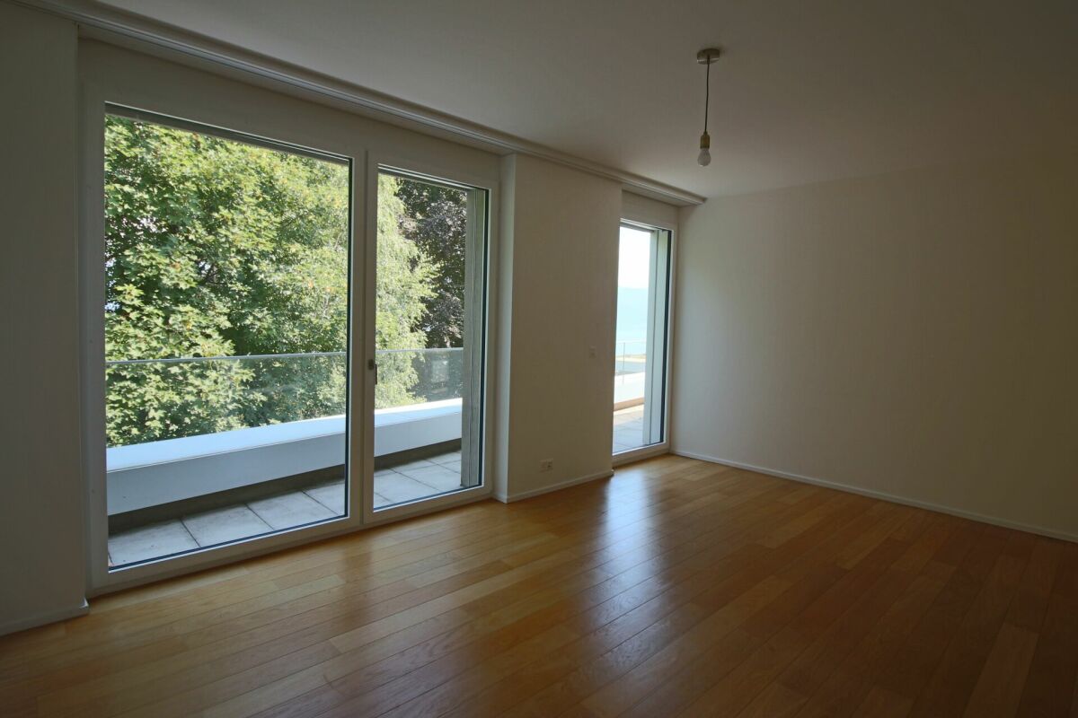 Apartment 4.5 rooms in Pully