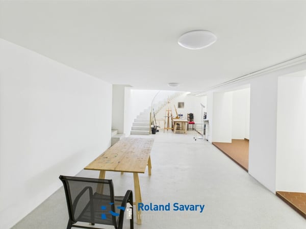 Local commercial + studio + appartement 2.5 pièces | Rendement brut estimé à +4,5 % 6