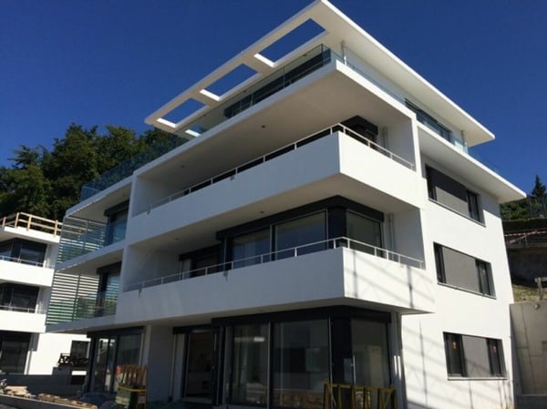 Spacieux duplex avec vue panoramique sur le lac 12