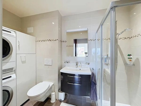 PW - Appartement de 2.5 pièces meublé 8