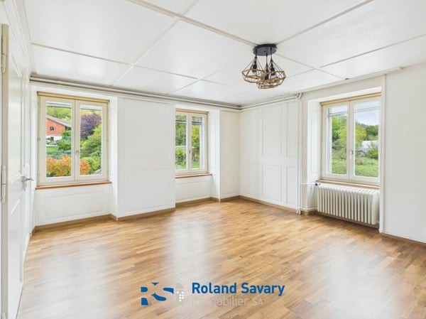 Appartement 2.5 pièces à Promasens 3