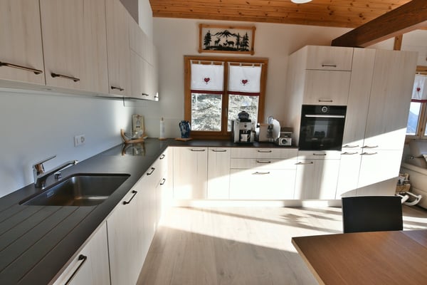 Magnificent 6.5-room duplex renovated, very well located in Mayens-de-Chamoson - Ovronnaz/VS 5