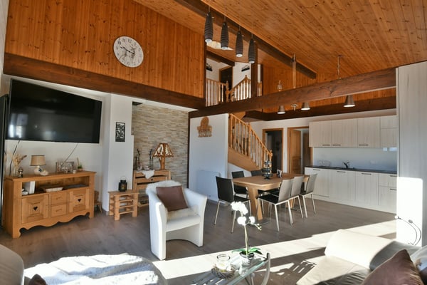 Magnificent 6.5-room duplex renovated, very well located in Mayens-de-Chamoson - Ovronnaz/VS 4
