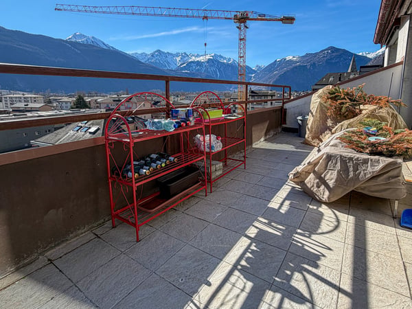 Au centre de Fully/VS, incroyable appartement en attique de 5.5 pièces 8