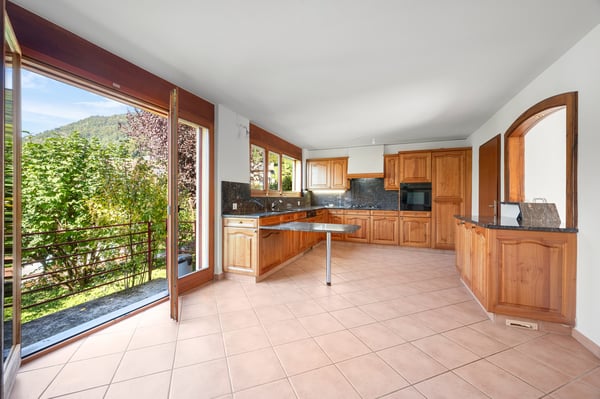 Magnifique villa vue lac et piscine 9