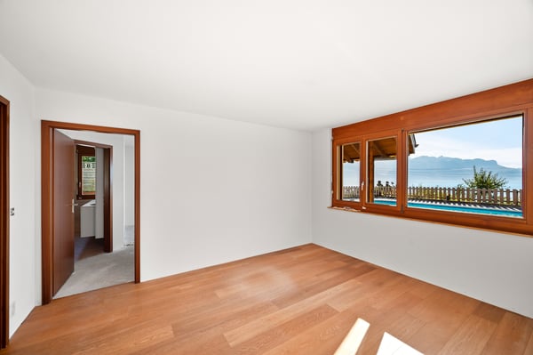 Magnifique villa vue lac et piscine 10