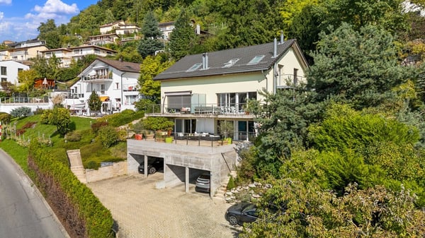 Magnifique appartement avec terrasse et vue lac 10