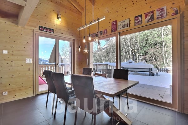 Chalet de deux logements 4
