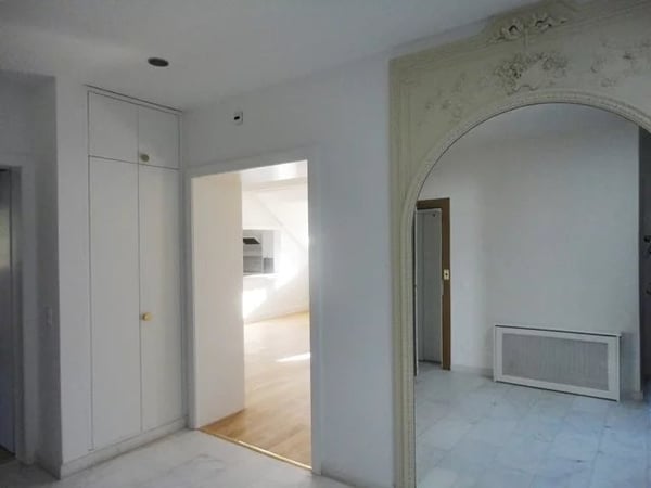 Grand appartement de 1 pièces d'env. 125m2 au 2ème étage 2
