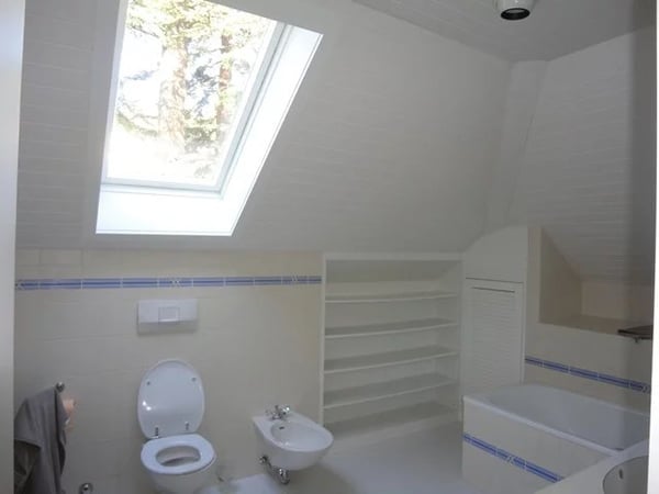 Grand appartement de 1 pièces d'env. 125m2 au 2ème étage 3