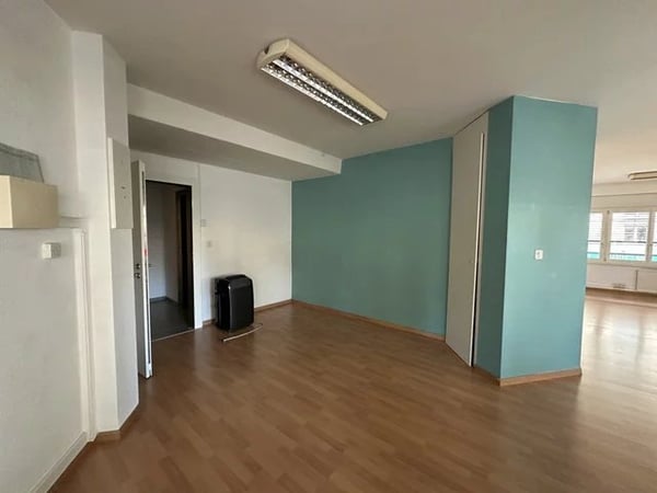 Local commercial au 1er étage de 69m2 5