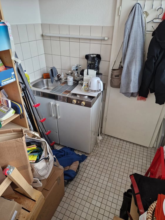 Local commercial d'approximativement 66 m2 au rez-de-chaussée 2