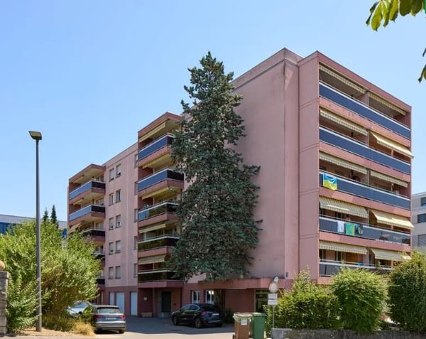 Appartement de 1.5 pièces au 1er étage entièrement rénové 2