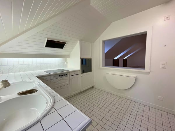 Grand appartement de 3 pièces d'env. 125m2 au 2ème étage 5
