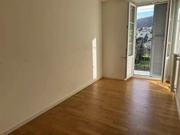 Appartement de 4.5 pièces, d'env. 85m2 au 2ème étage 5