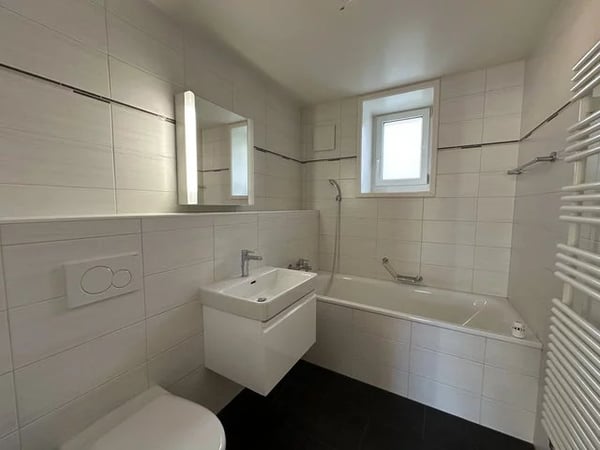 Appartement de 4.5 pièces, d'env. 85m2 au 2ème étage 8