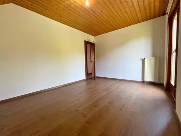 Villa mitoyenne de 6 pièces 6
