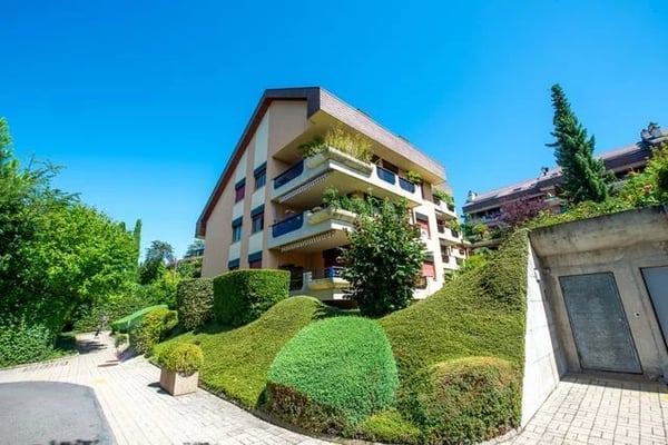 Appartement de 2.5 pièces mansardé au 1er étage 1