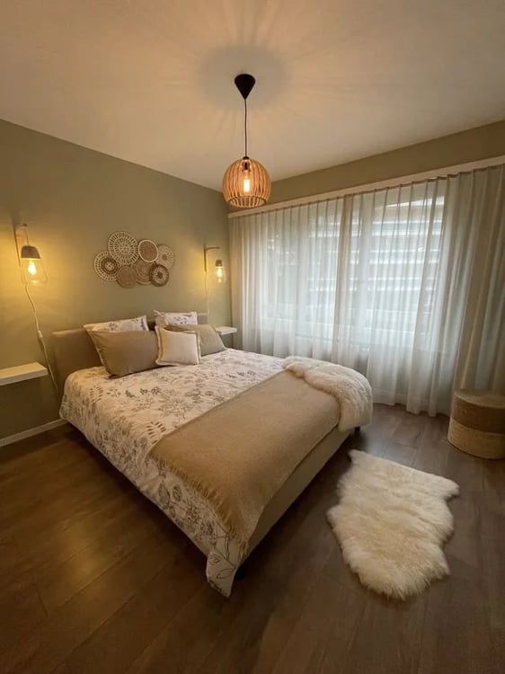 Appartement meublé de 2.5 pièces au 4ème étage. 6