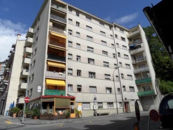 Appartement de 2.5 pièces au 1er étage - n15 1