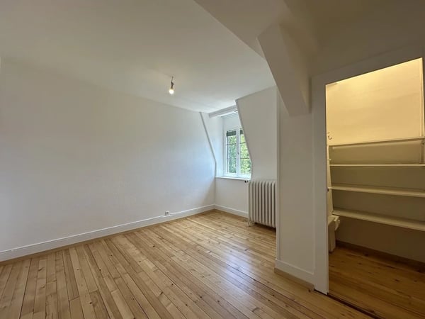 Appartement de 3 pièces aux combles 6