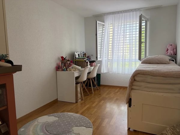 4.5 pièces au 1er étage 5