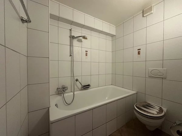 Appartement de 4.5 pièces au 1er étage avec une terrasse 11