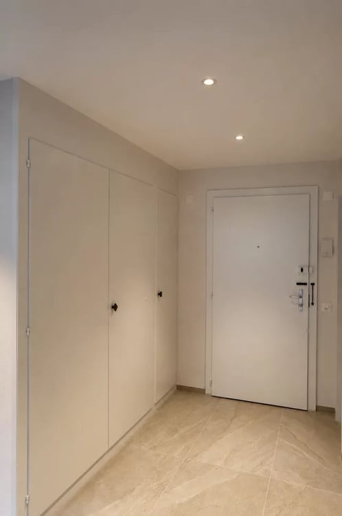Bel appartement rénové de 3 pièces au 4ème étage. 9