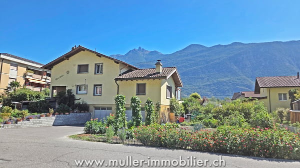 Grande propriété avec 2 appartements à Fully 2