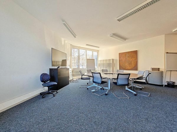 Administratif/Bureau 1'732 m2 à Sonceboz-Sombeval 8