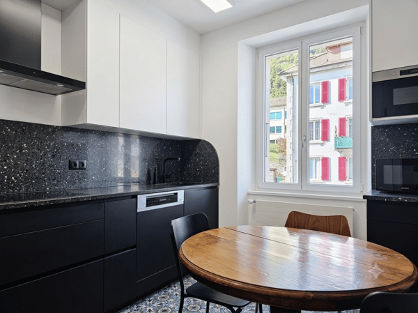 Au centre avec garage et grand séjour 12