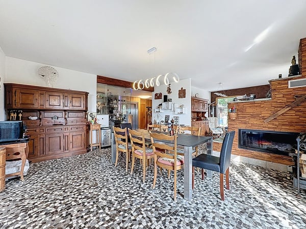 Maison de Haut Standing aux portes de Lausanne 11