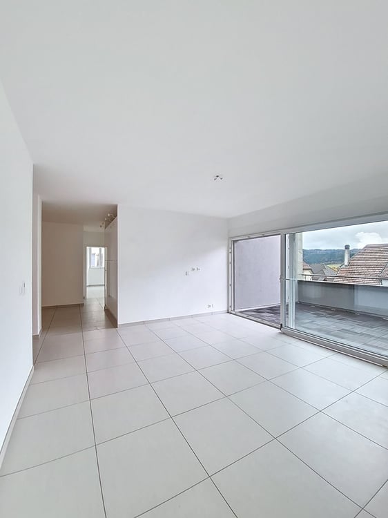 Ne laissez pas passer cette affaire! Bel appartement rénové, spacieux, lumineux de 1.5 pièces au-dessous du prix du marché! 5