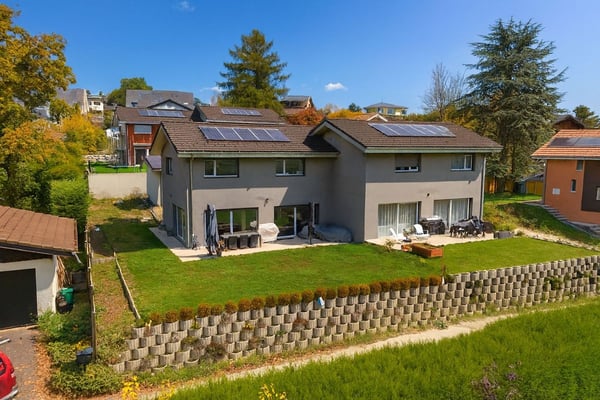 Superbe maison jumelle 1.5 p. - 160 m², plein sud, vue lac et montagnes - construction 2022 1