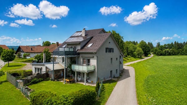 Immeuble de rendement entièrement loué - Investissement sécurisé au coeur du Jura vaudois 1