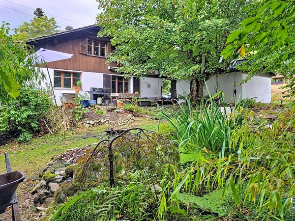 Maison avec grand terrain et potentiel d'autonomie - Chaumont (NE) 1