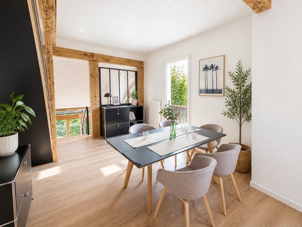 Maison indépendante de caractère avec jardin, studio et potentiel locatif 5
