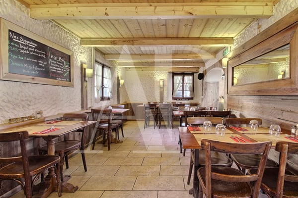 Restaurant avec chambres d'hôtes ski-in-out aux Crosets 5