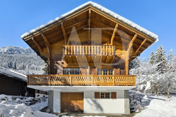 Chalet authentique à Champéry - 1'492 m² de terrain 7