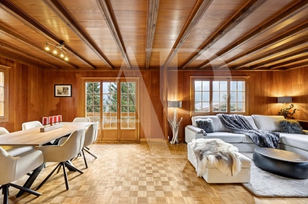 Chalet authentique à Champéry - 1'492 m² de terrain 4