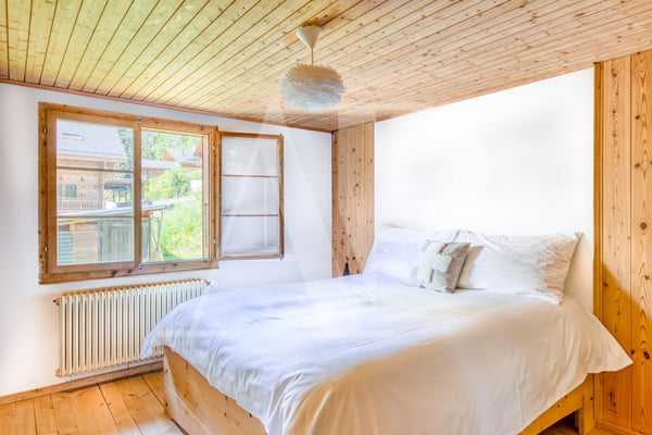 Appartement au charme d'antan au coeur de Champéry 9