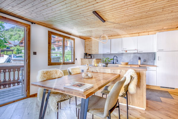 Appartement au charme d'antan au coeur de Champéry 3