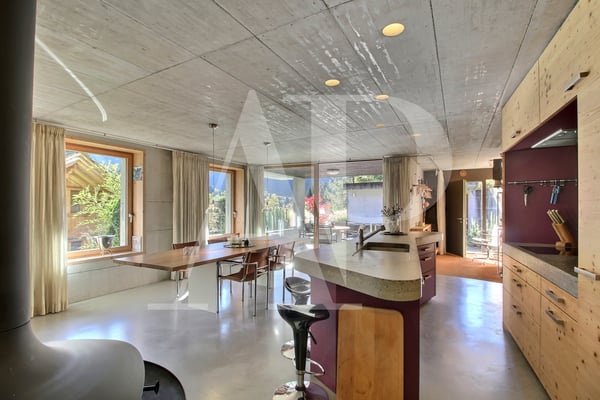 Magnifique chalet au coeur de Champéry 7