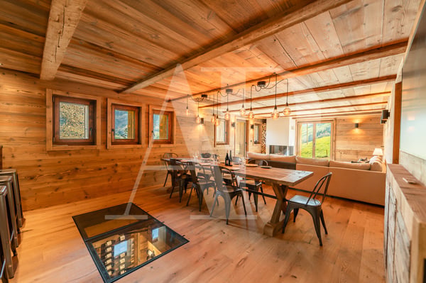 Avanthay Immobilier - Val-d'Illiez - Chalet d'exception en reconstruction - 6,5 pièces - 4 chambres 8