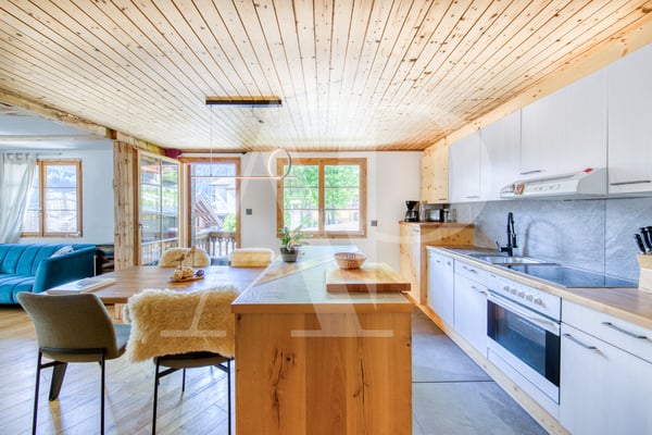 Appartement au charme d'antan au coeur de Champéry 6