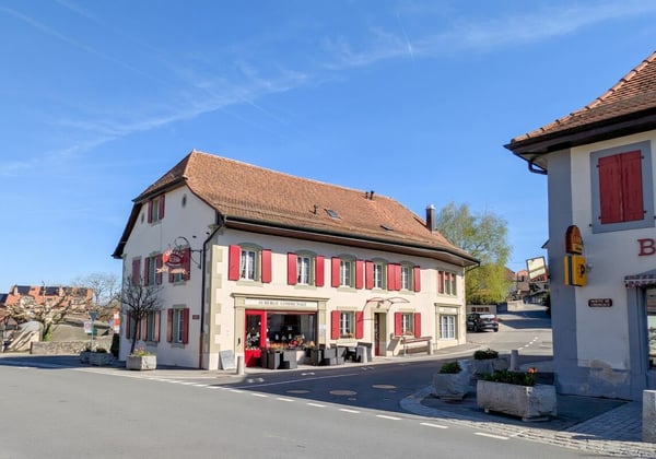 Surface d'activité de 58 m2 6
