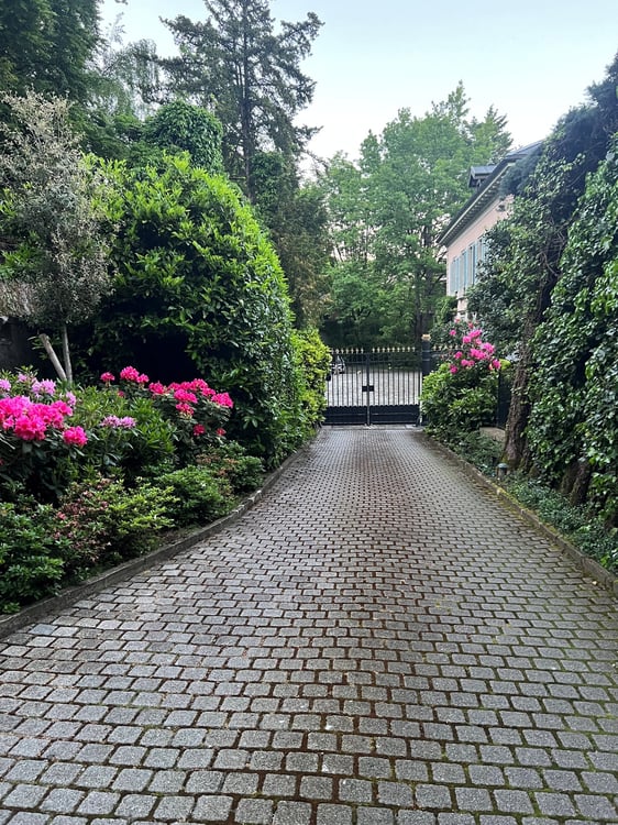 Adresse d'exception au cœur du quartier de Mont-Repos à Lausanne 1