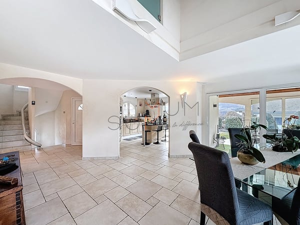 Villa individuelle 5,5 pièces avec piscine et garage double à Ardon 6